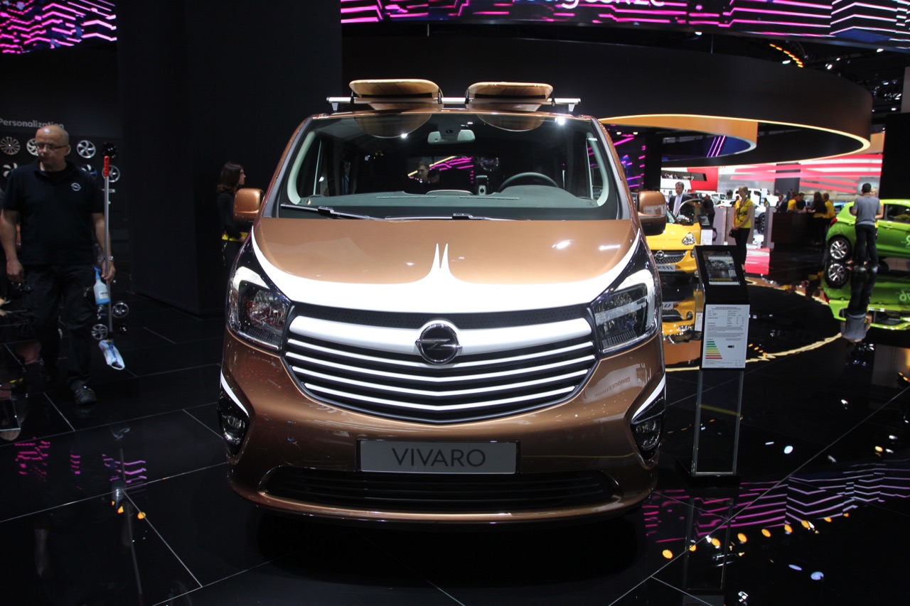 Opel Vivaro Surf - Salone di Francoforte 2015