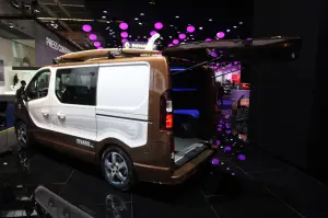 Opel Vivaro Surf - Salone di Francoforte 2015 - 8