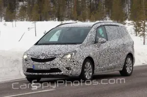 Opel Zafira 2012 spy - 1