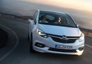 Opel Zafira Facelift 2016 - 13