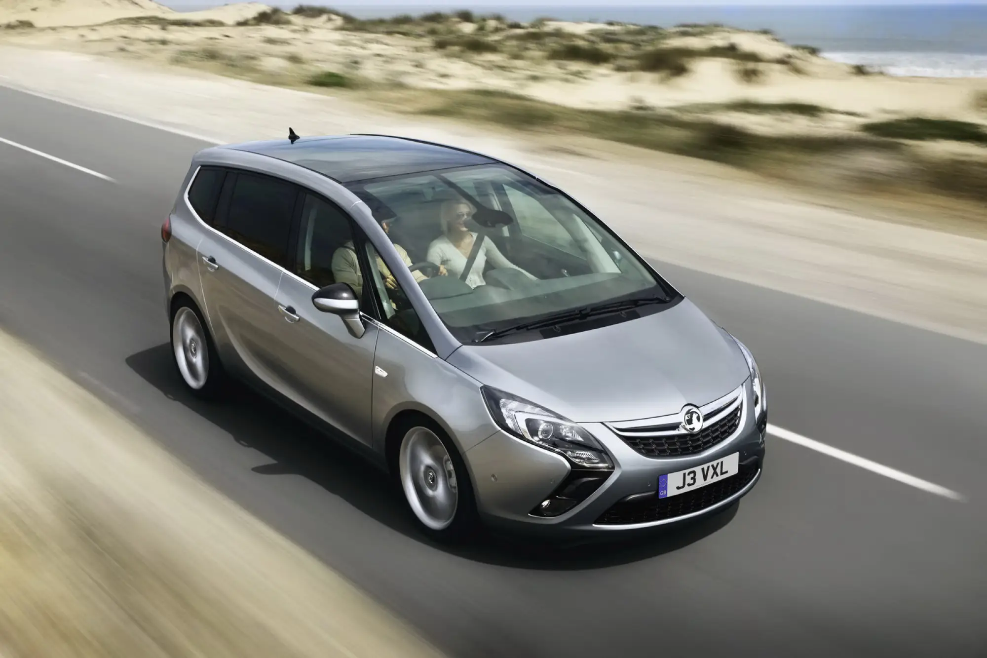 Opel Zafira Tourer - 11