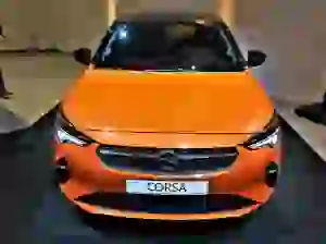 Opel corsa 2019 anteprima