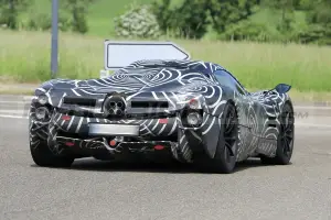 Pagani C10 - Foto Spia 24-05-2022