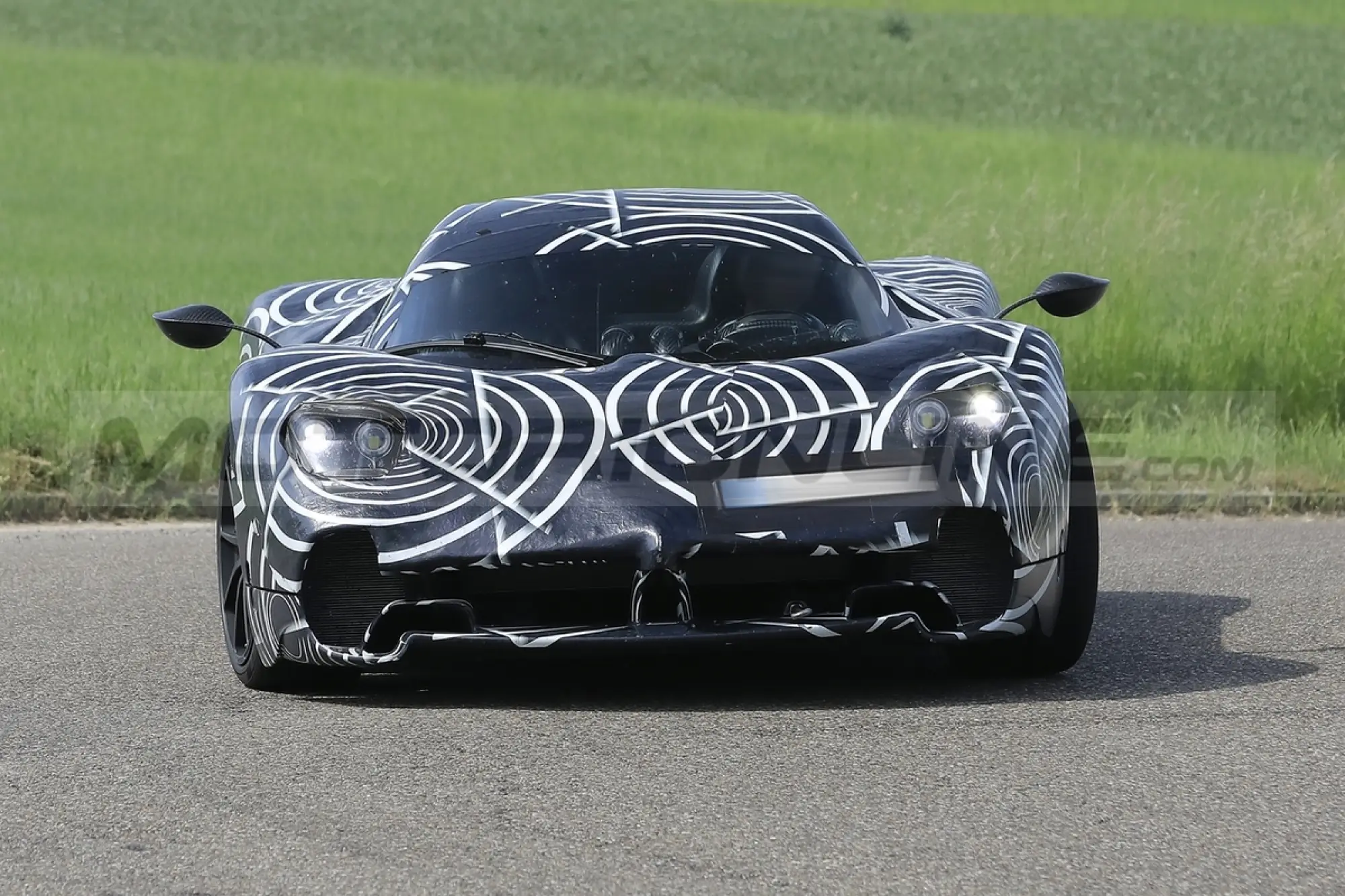 Pagani C10 - Foto Spia 24-05-2022 - 4