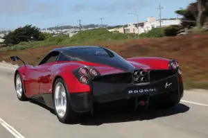 Pagani Huayra 2012 nuove immagini