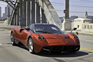 Pagani Huayra 2012 nuove immagini