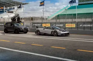 Pagani Huayra BC con gomme Pirelli P Zero al Circuito di Estoril