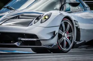 Pagani Huayra BC con gomme Pirelli P Zero al Circuito di Estoril