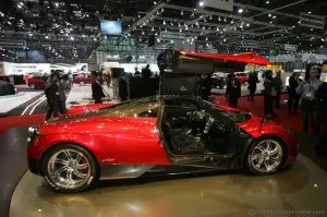 Pagani Huayra Ginevra 2011 - 5