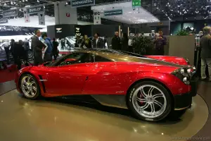 Pagani Huayra Ginevra 2011 - 18