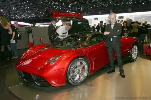 Pagani Huayra Ginevra 2011 - 12