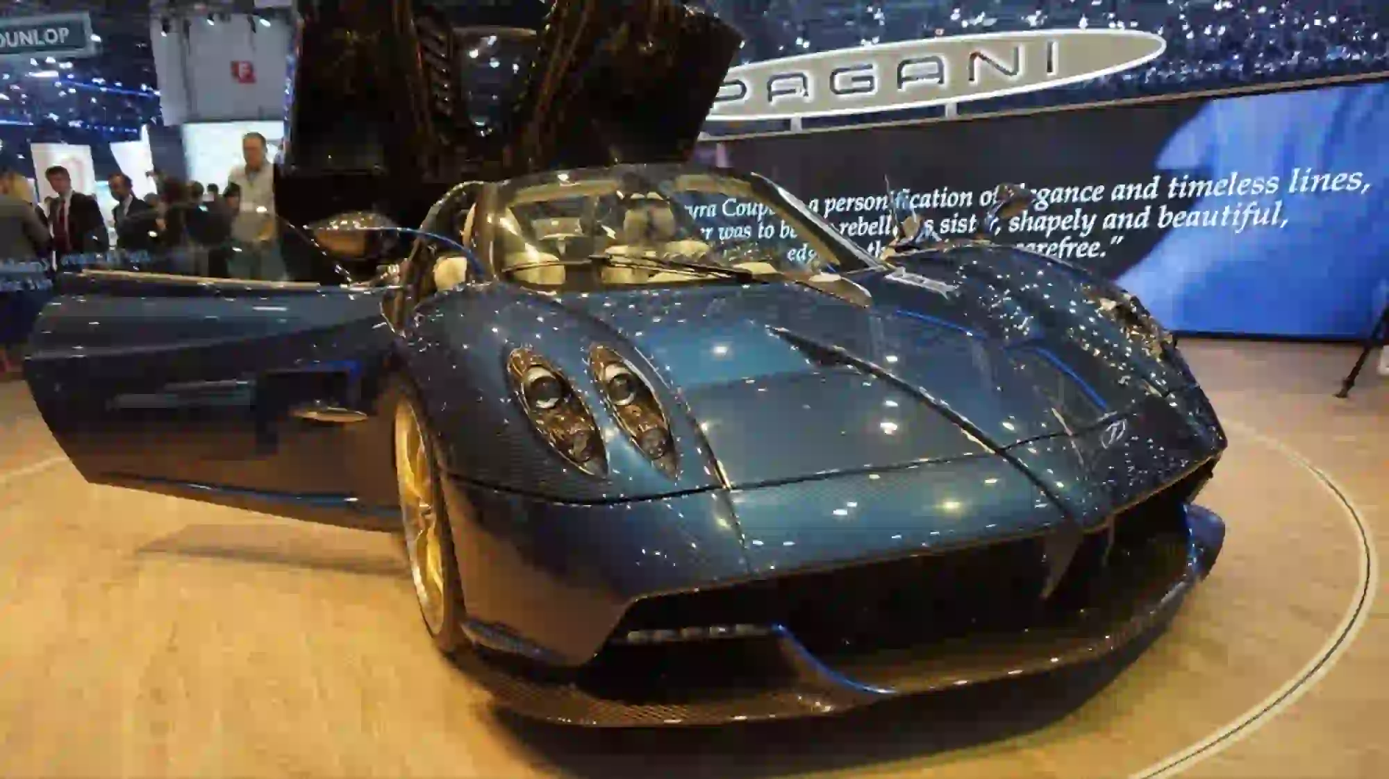 Pagani Huayra Roadster - Salone di Ginevra 2017 - 2