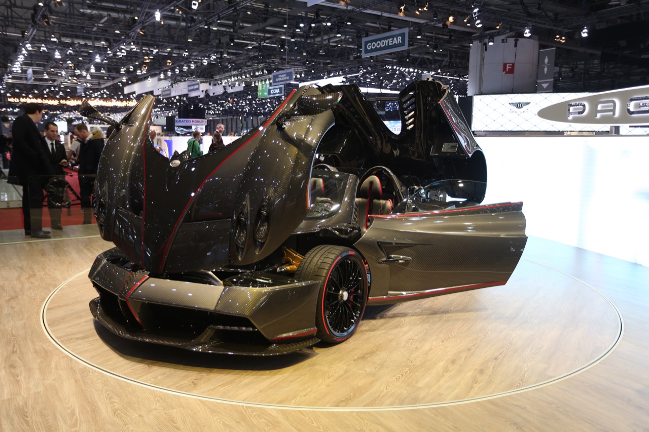 Pagani Huayra Roadster - Salone di Ginevra 2018