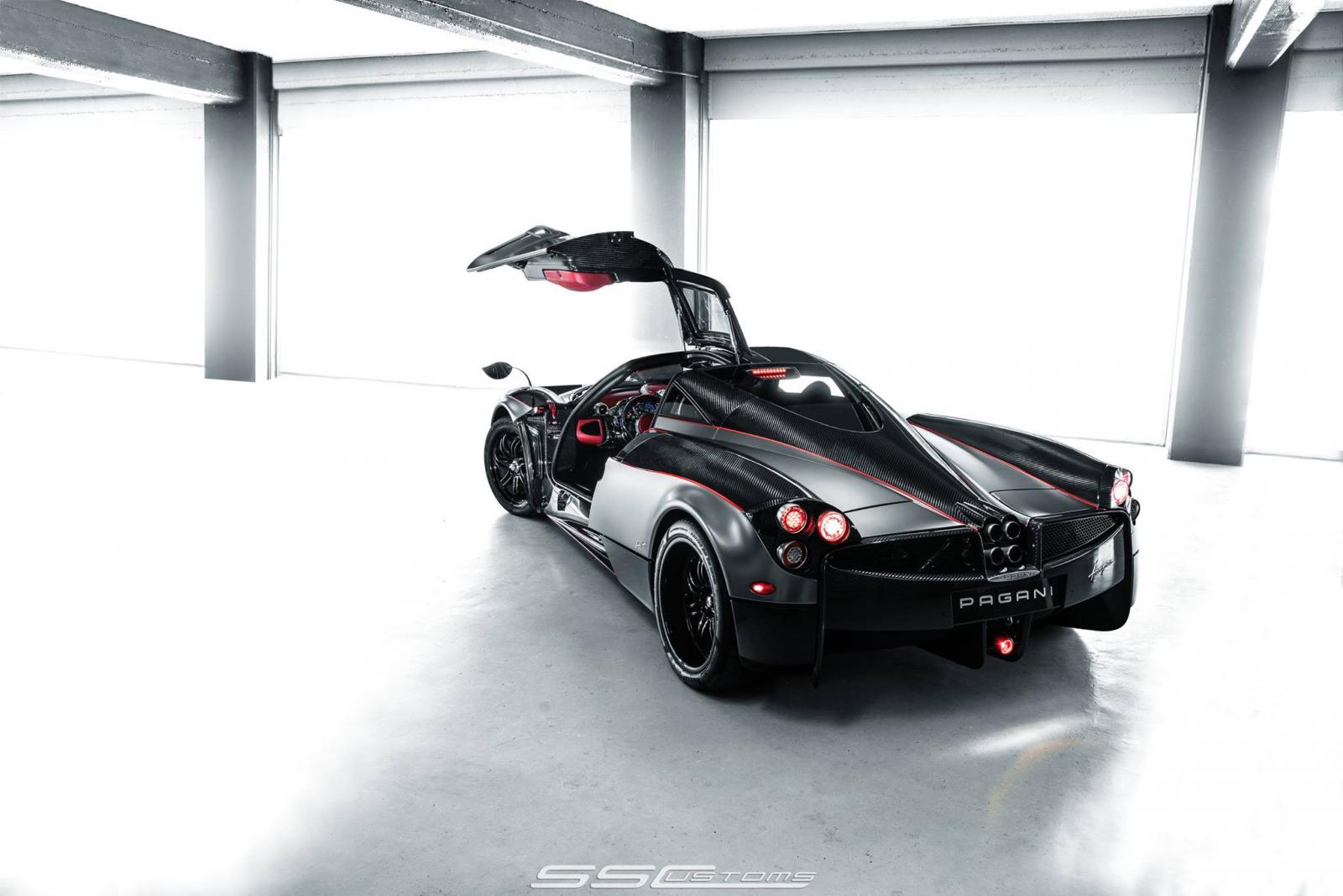 Pagani Huayra SS Customs 