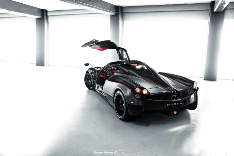 Pagani Huayra SS Customs  - 1