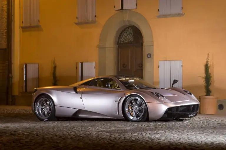 Pagani Huayra - 6