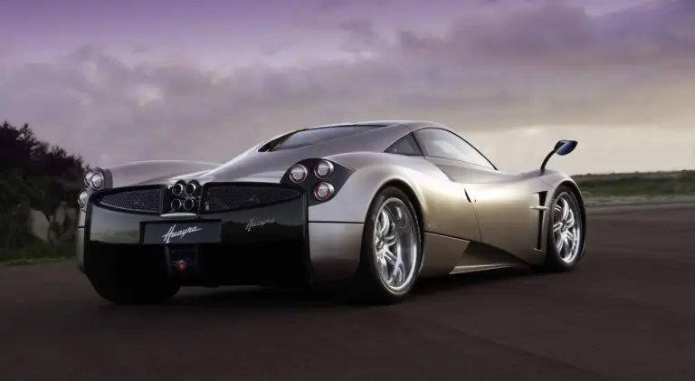 Pagani Huayra - 9