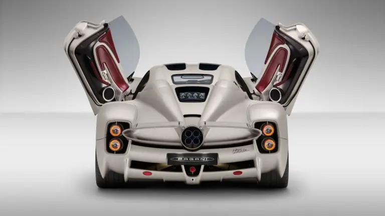 Pagani Utopia - 16