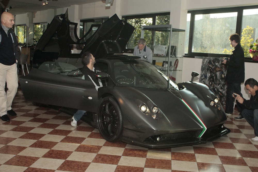 Pagani Zonda Absolute