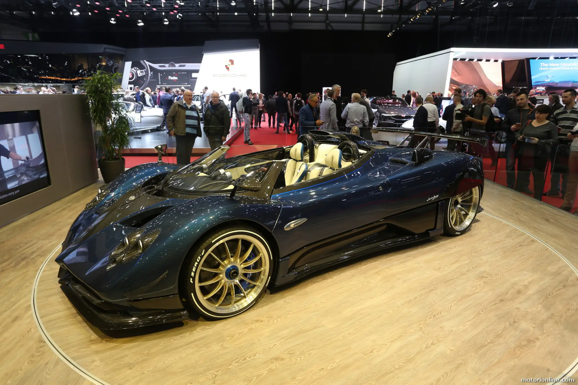 Pagani Zonda e Pagani Zonda Barchetta - Salone di Ginevra 2019 - 10