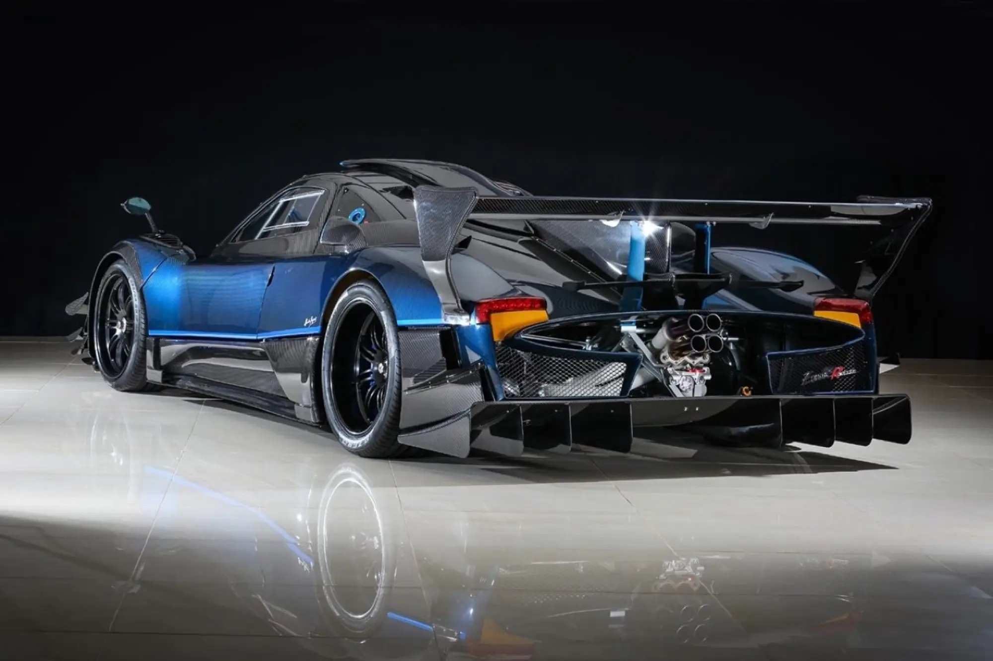 Pagani Zonda Revolucion 1 di 5 - BH Auction  - 9