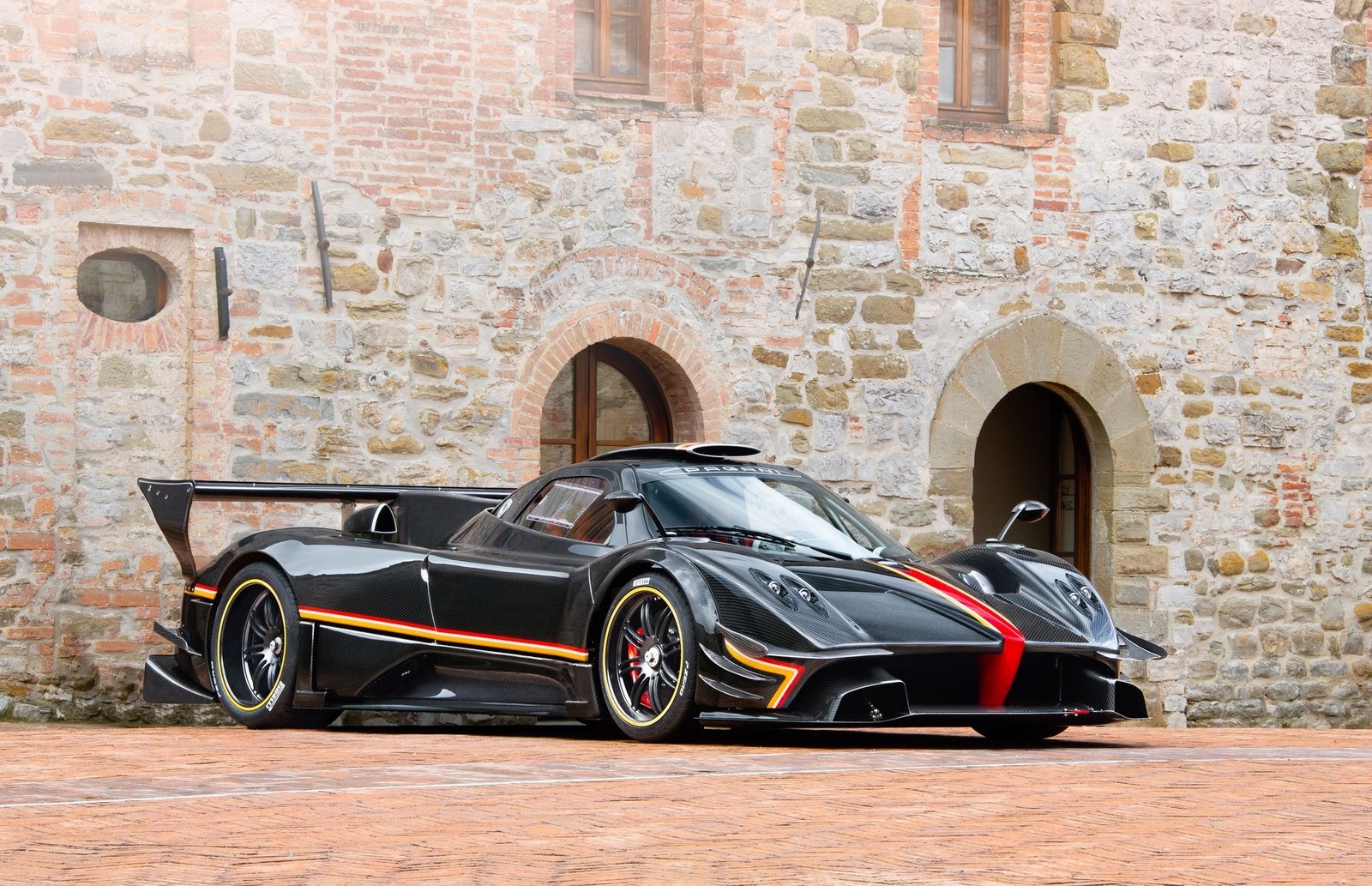 Pagani Zonda Revolucion 2013