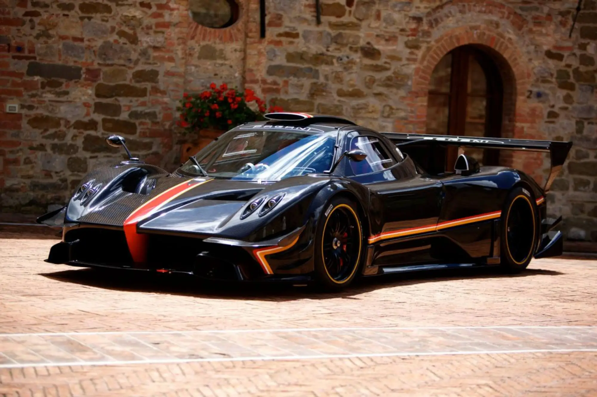 Pagani Zonda Revolucion - 13