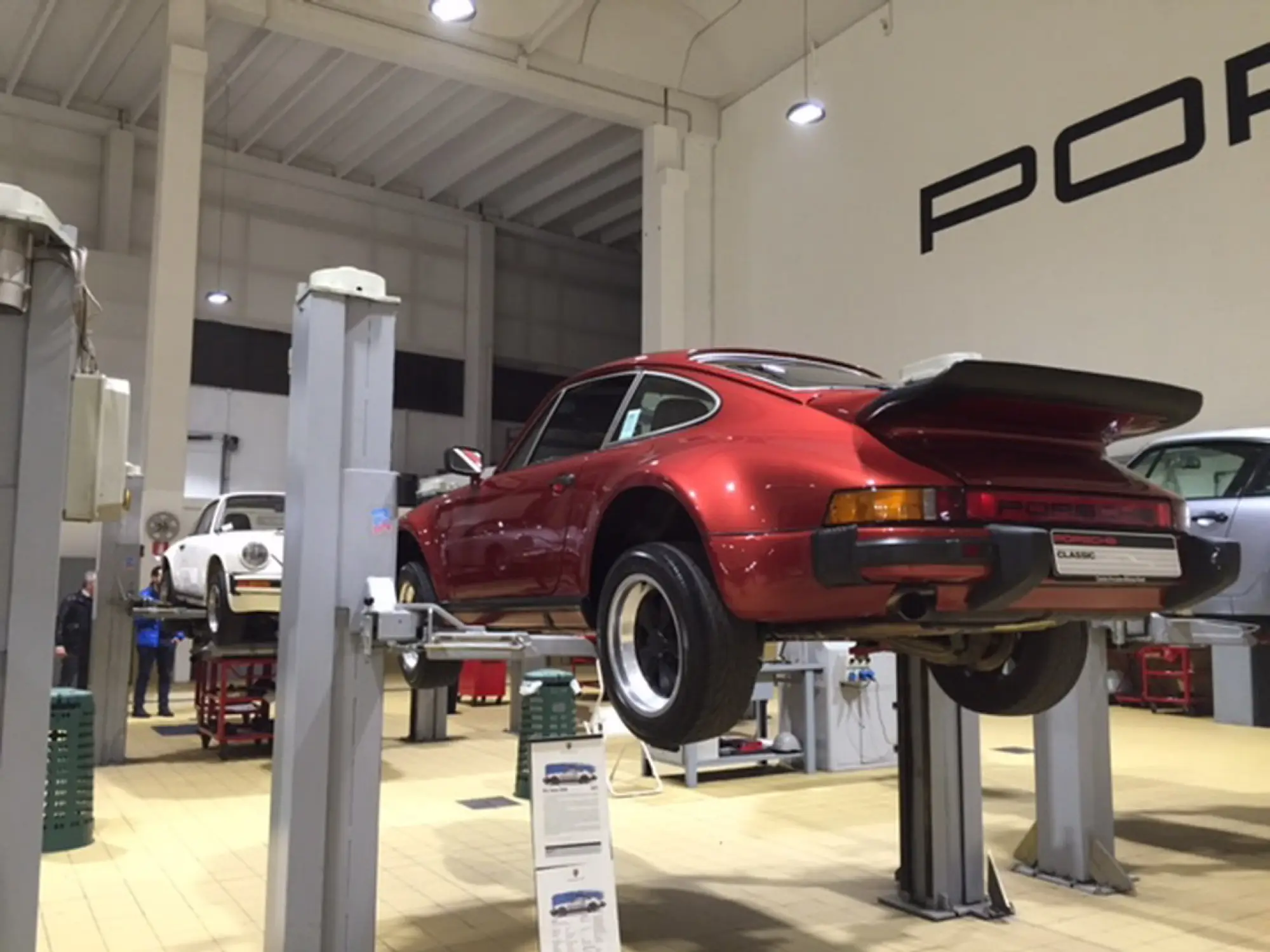 Partner Porsche Classic a Milano - 3