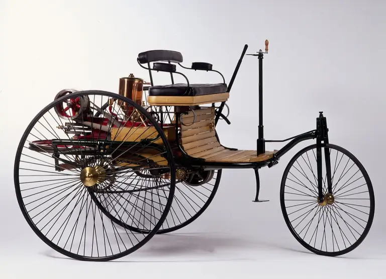 Patent Motorwagen di Karl Benz - Mercedes Benz festeggia l'anniversario - 3