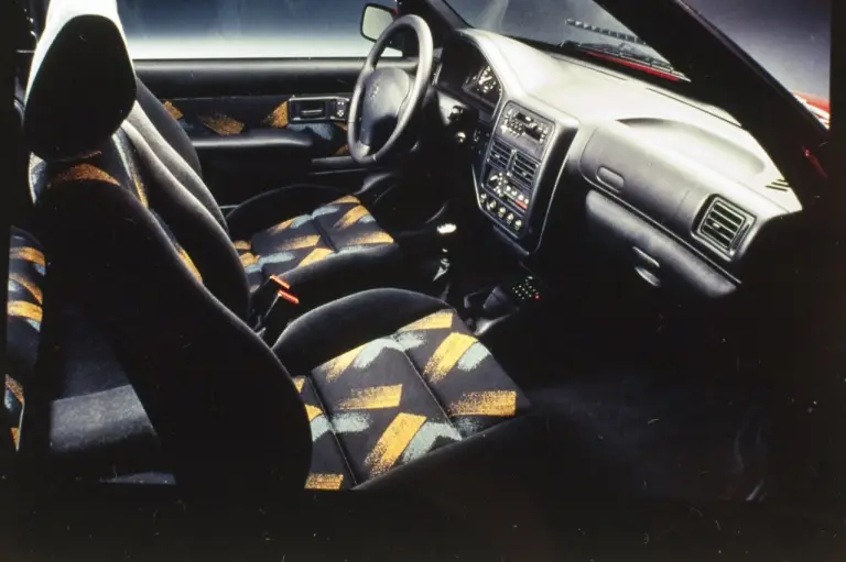 Peugeot 106 GTI - foto storiche  - 2