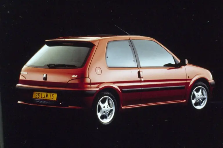 Peugeot 106 GTI - foto storiche  - 4