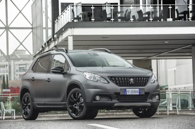 Peugeot 2008 Black Matt - 6