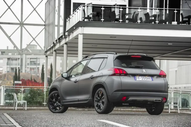 Peugeot 2008 Black Matt - 7