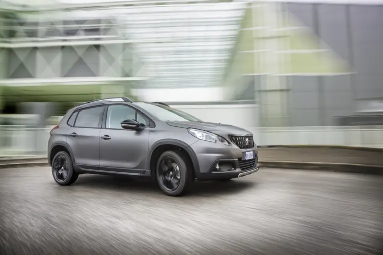 Peugeot 2008 Black Matt - 21