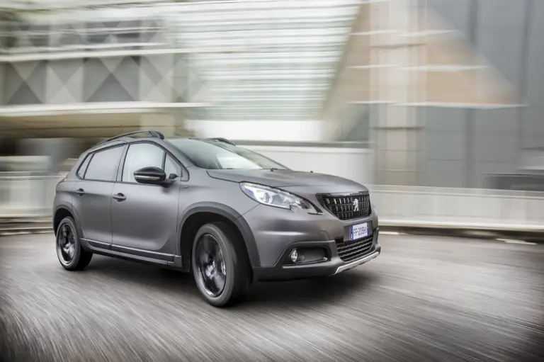 Peugeot 2008 Black Matt - 22