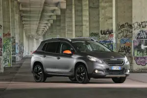 Peugeot 2008 BLACK MATT