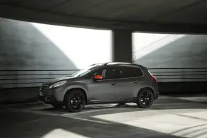 Peugeot 2008 BLACK MATT