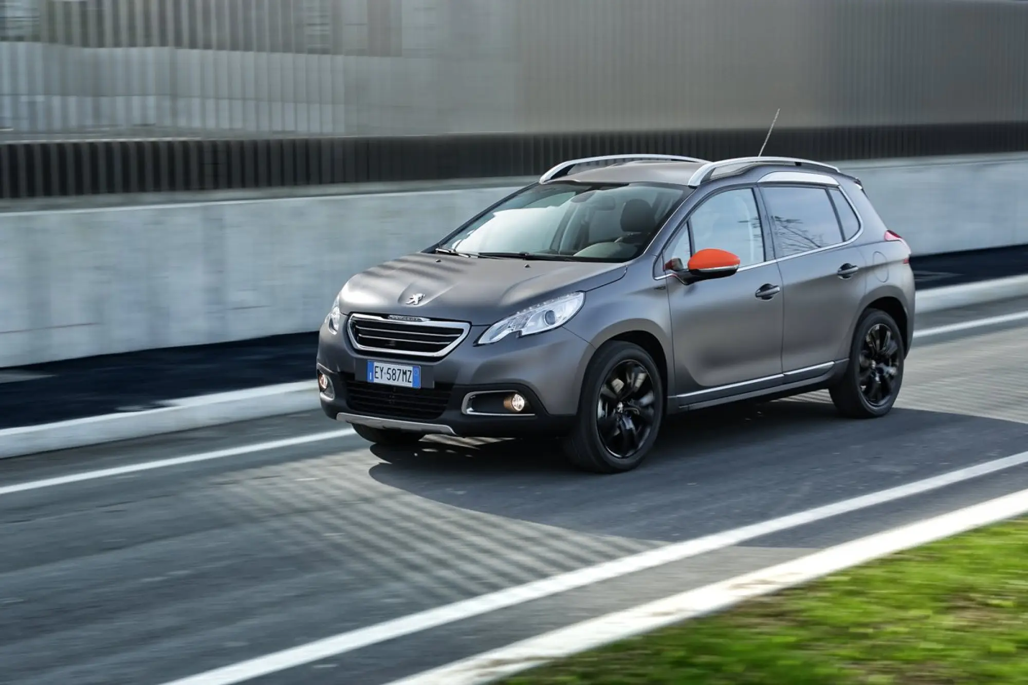 Peugeot 2008 BLACK MATT - 14