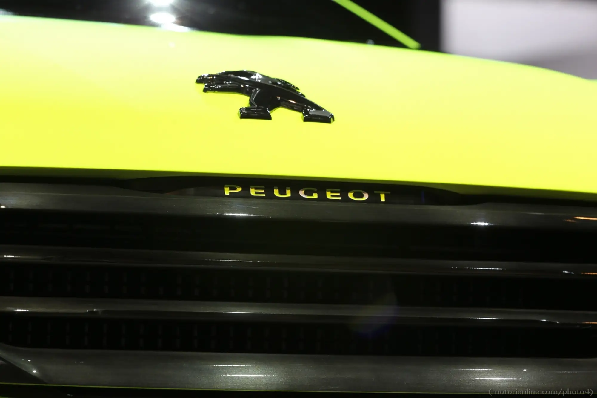 Peugeot 2008 Concept - Salone di Parigi 2012 - 15