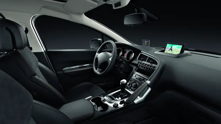 Peugeot 2008 e 3008 Crossway - 3