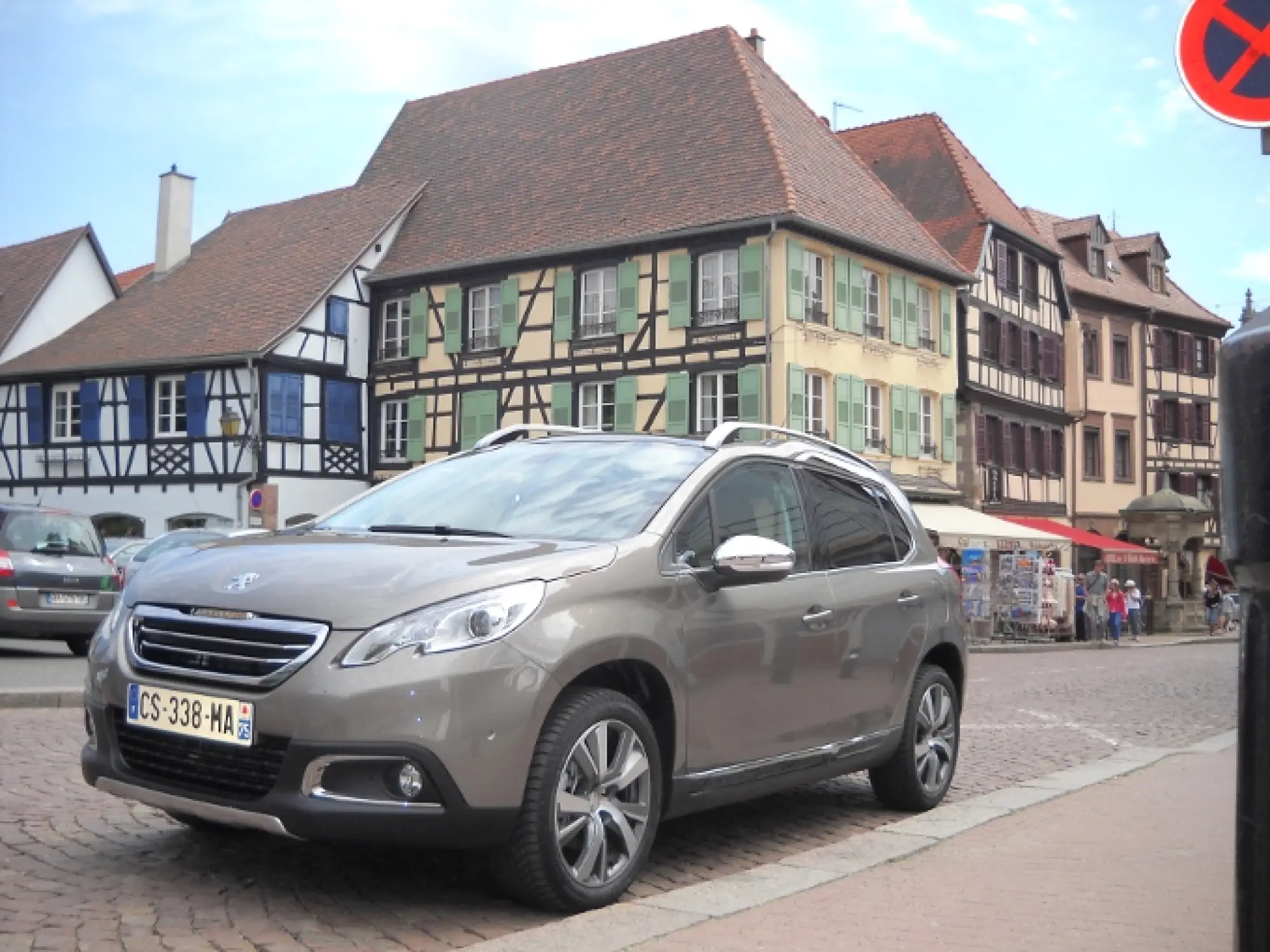 Peugeot 2008 prova su strada - 3