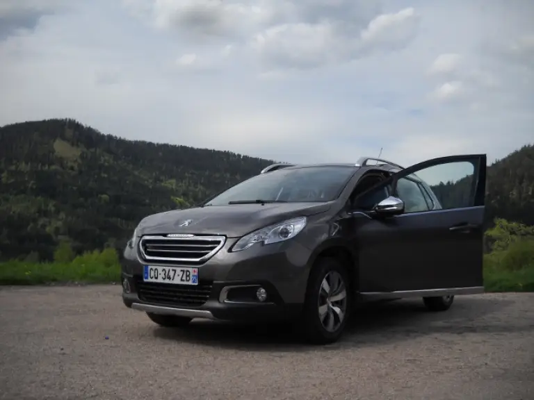 Peugeot 2008 prova su strada - 17