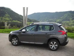 Peugeot 2008 prova su strada