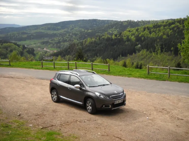 Peugeot 2008 prova su strada - 19