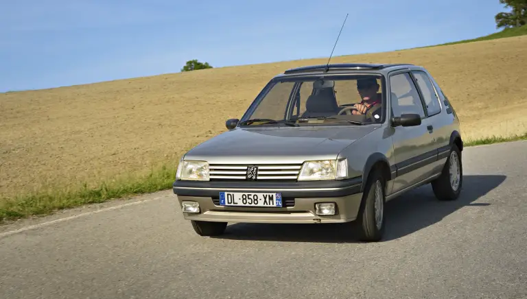 Peugeot 205 Gentry - 4