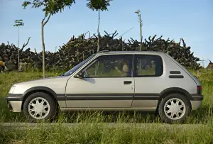 Peugeot 205 Gentry - 1