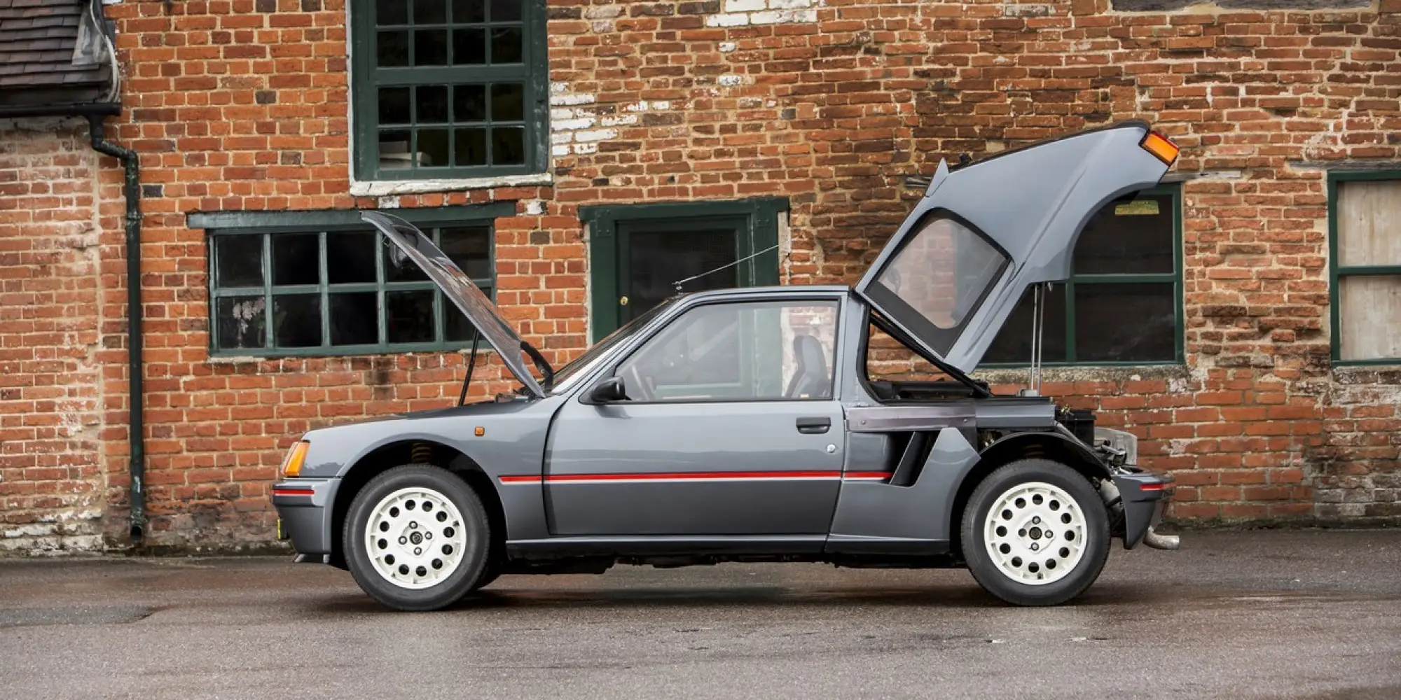 Peugeot 205 Turbo 16 - gallery auto da corsa targate - 4