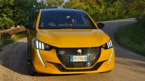 Peugeot 208 2020 - 5