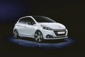 Peugeot 208 GT Line Ice White