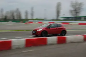 Peugeot 208 GTi 30th Anniversary - Primo contatto